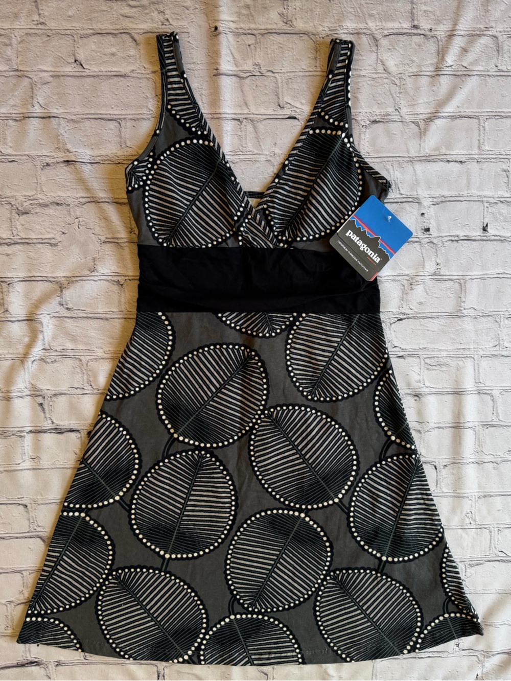 Patagonia Athletic Dress Margot NWT Organic Cotton Outdoors Hiking Gorpcore M